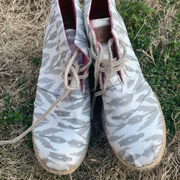 Toms, Canvas wedges size 9.5 NEW - Picture 6 of 8